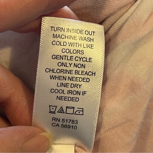 tie dye tshirt shirt sleeves Women’s medium 24/7 by Maurices - Picture 8 of 8